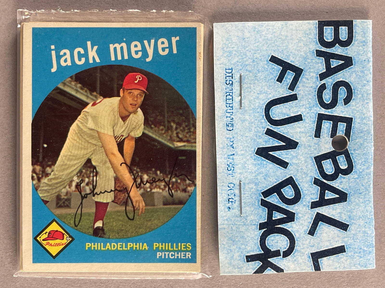 1959 Topps Baseball West Corps Cello Fun Pack: 10 - Cards per pack, West Corps. was a repacking company in the 1970s