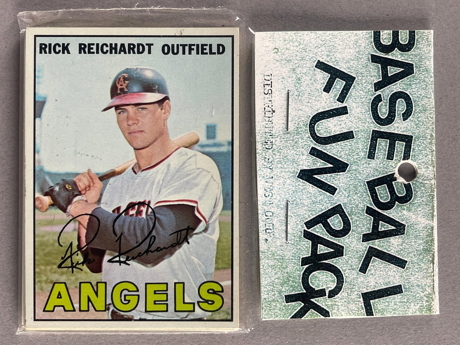 1967 Topps Baseball West Corps Cello Fun Pack (1 of 2)