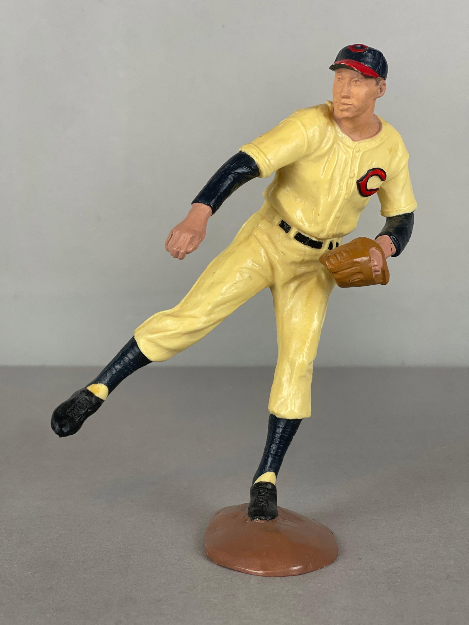 Ultra Rare 1990 Hartland Bob Feller Statue /25 - The Rarest Hartland: This is the rarest of all Hartland statues, with a production between 25 - 35, There is no box, These do not come that often for Sale