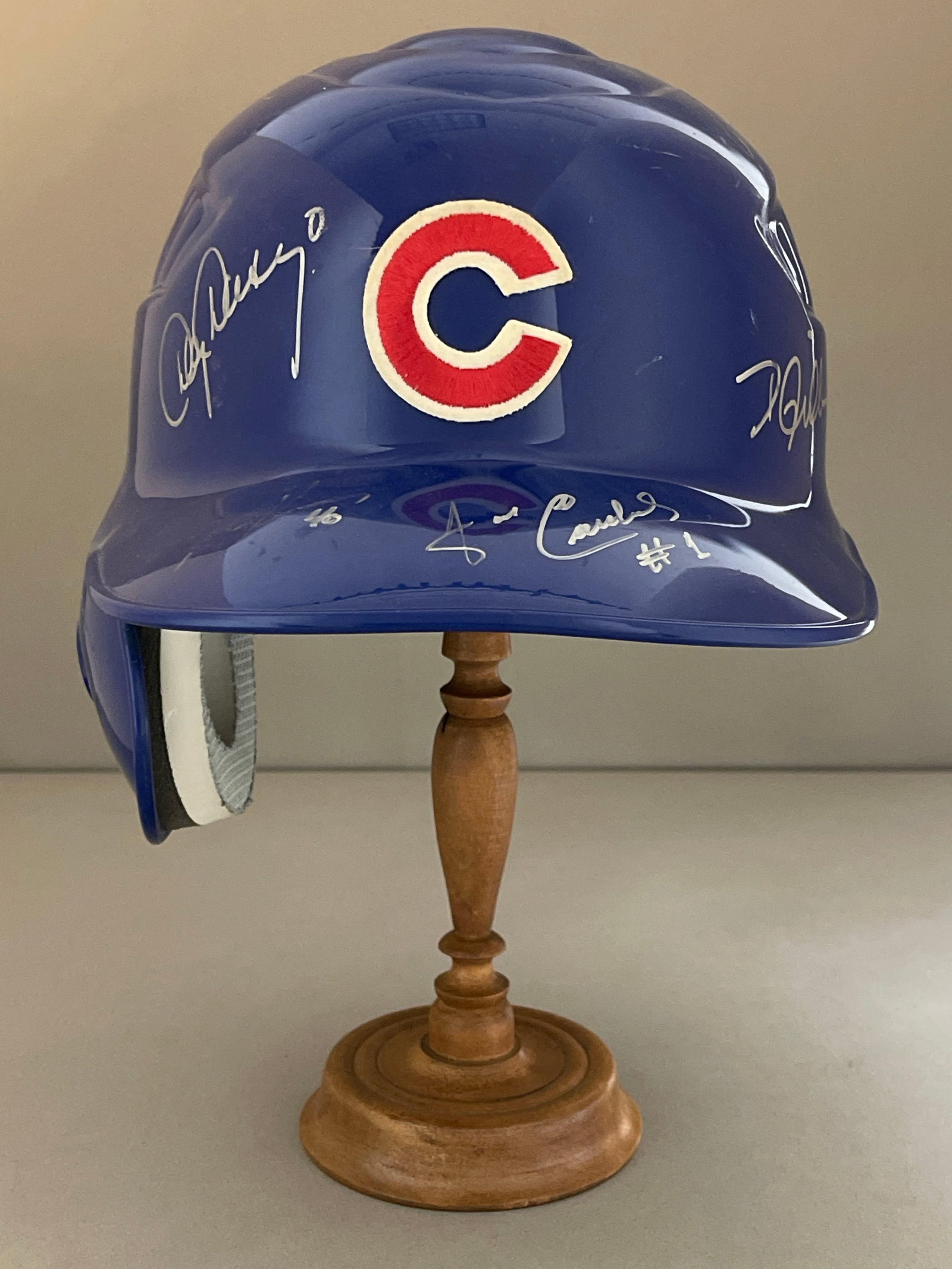 2014 Chicago Cubs Team Issued Batting Helmet with 13 Autos (1 of 6)