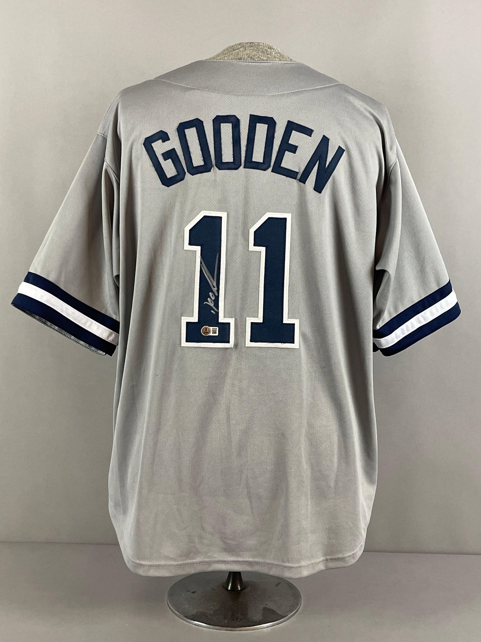 Dwight Doc Gooden Signed New York Yankees Jersey with Beckett COA (1 of 4)