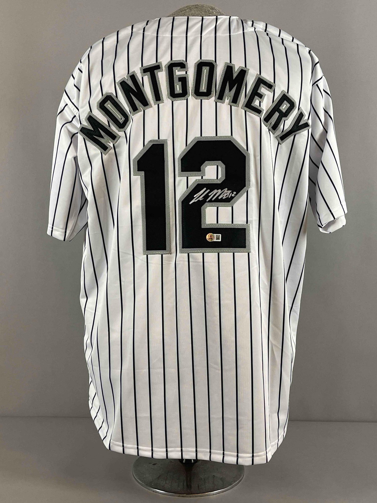 Colson Montgomery Signed White Sox Jersey with Beckett COA (1 of 4)