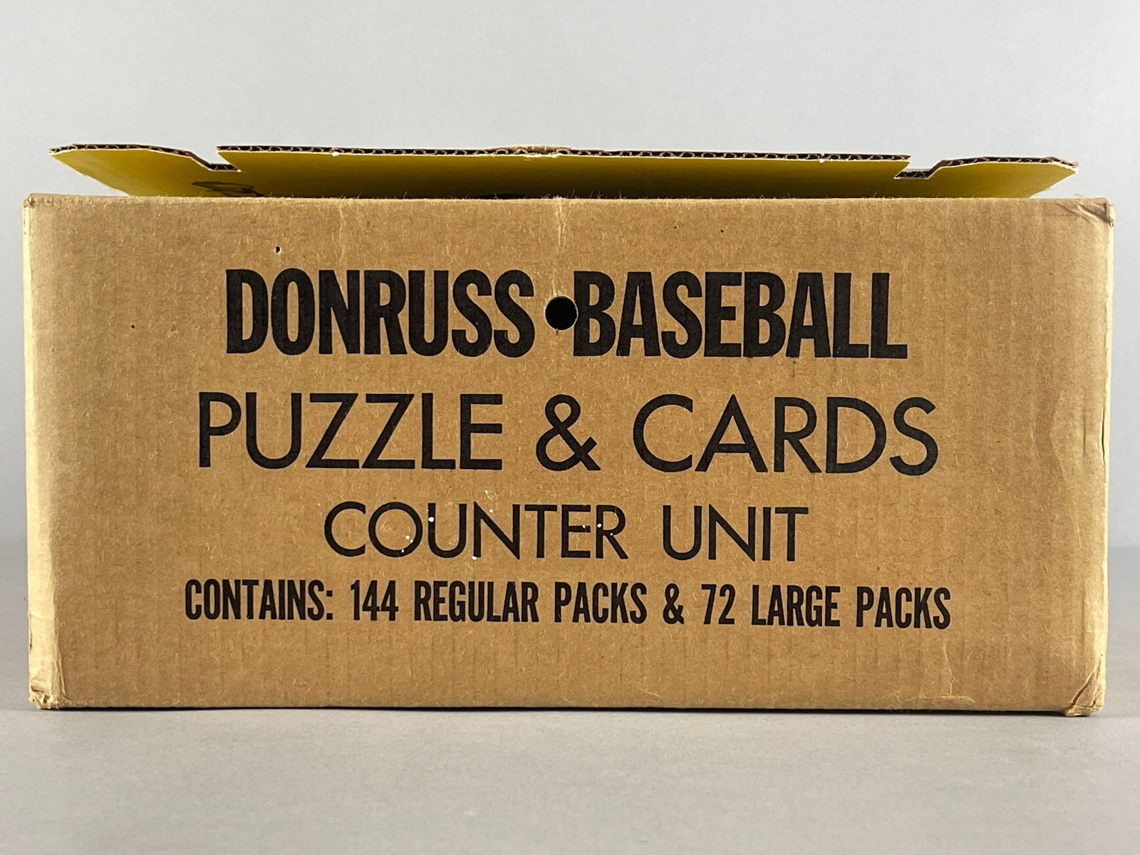1986 Donruss Baseball Counter Display Box with 144 Packs and 70 Large Packs (1 of 5)