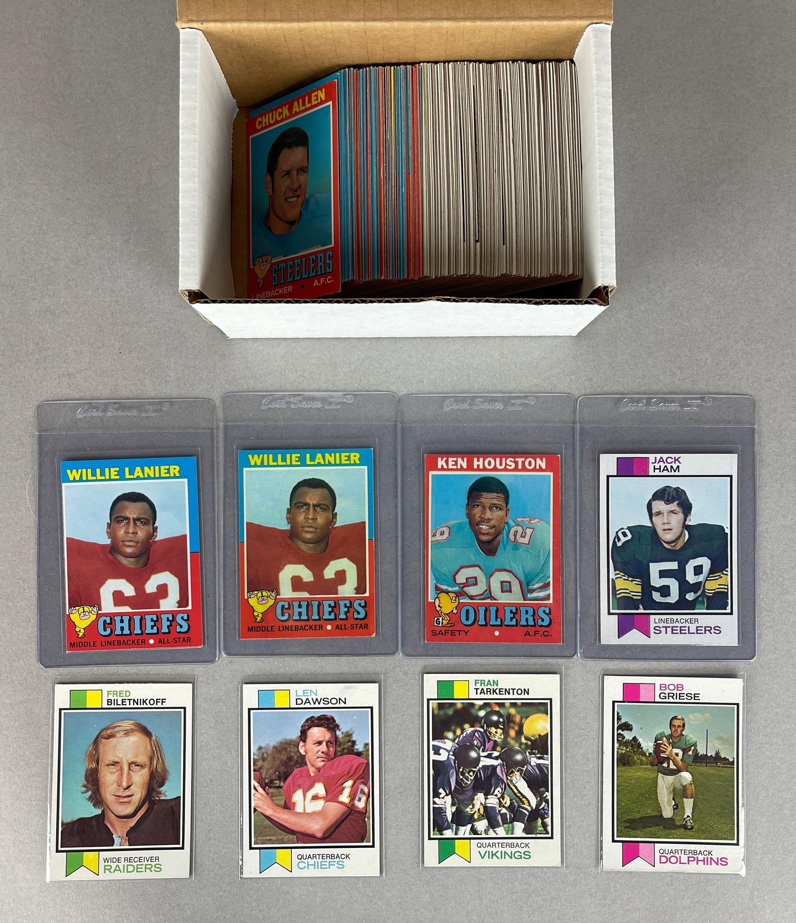 180 - 1971 - 73 Topps Football Cards with HOFs. Rookies, and Stars: Conditions vary, EX - NM, Sharp cards, 1973 Topps Jack Hamm Rookie EXMT, 1971 Topps Ken Houston Rookie EXMT, 2 - 1971 Topps Willie Lanier Rookies EX, NM O/C, and Much More