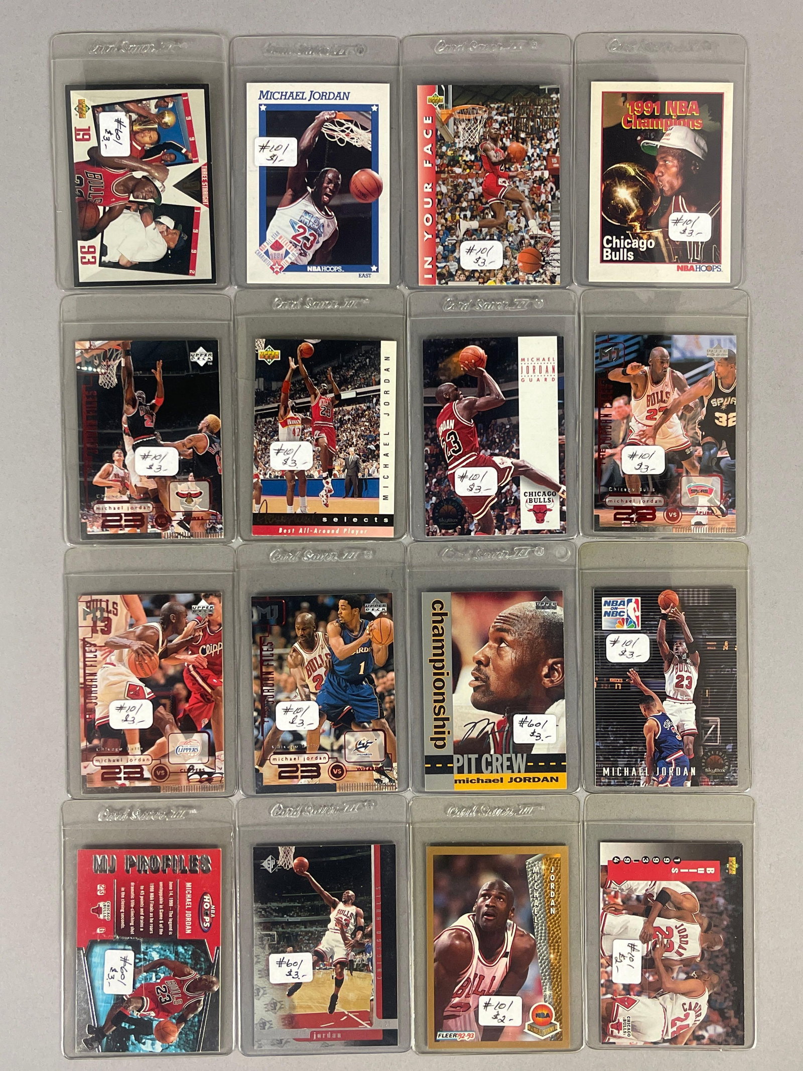 40 - Michael Jordan Cards with Inserts - 3