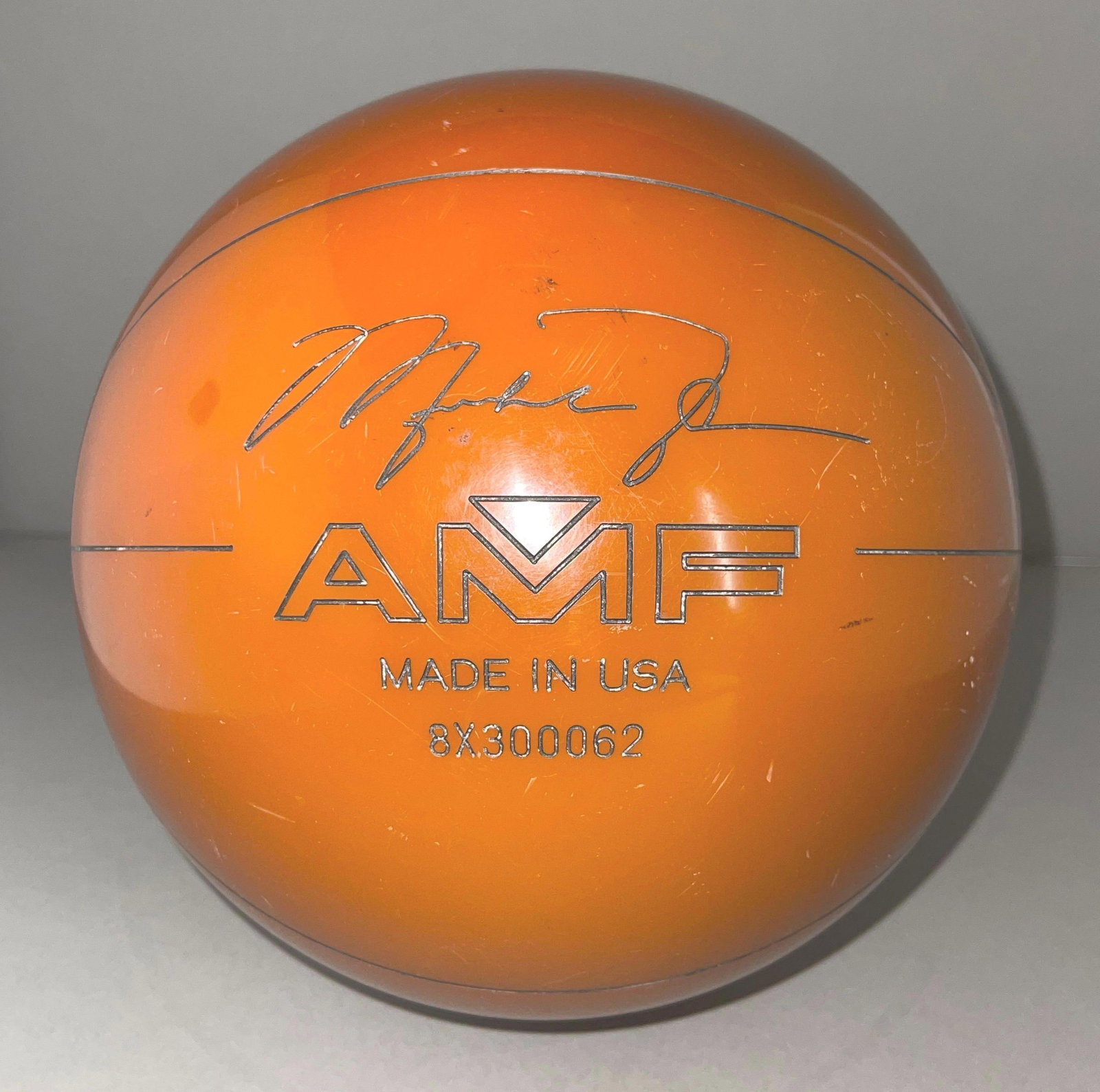 1997 Michael Jordan AMF Signature Bowling Ball Promo 12 LBS: Rarely Seen, Great for the Michael Jordan Collector, Undrilled, 12 Lbs