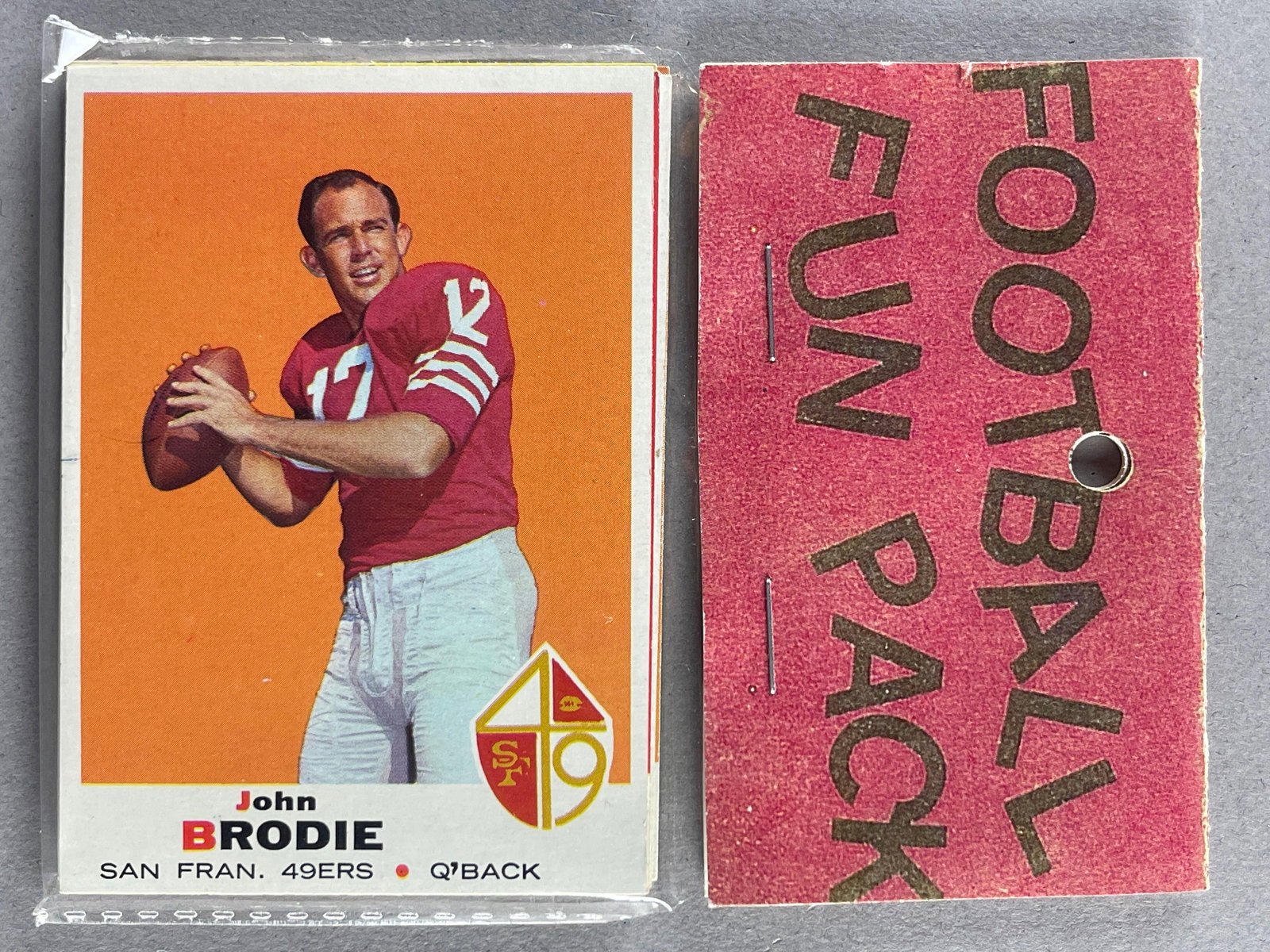 1969 Topps Football West Corps Cello Fun Pack John Brodie on Top: 10 - Cards per pack, West Corps. was a repacking company in the 1970s