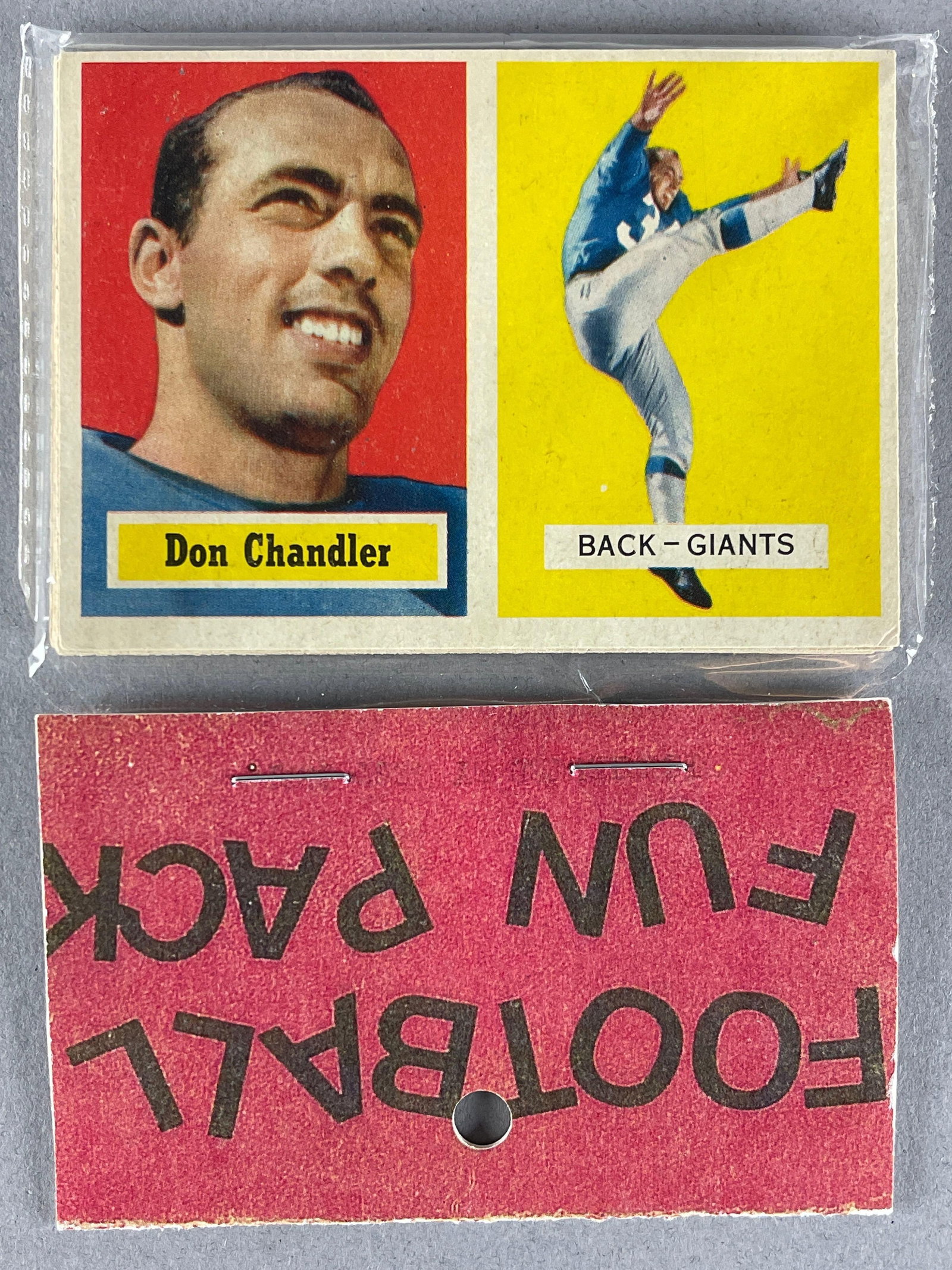 1957 Topps Football West Corps Cello Fun Pack (1 of 2)