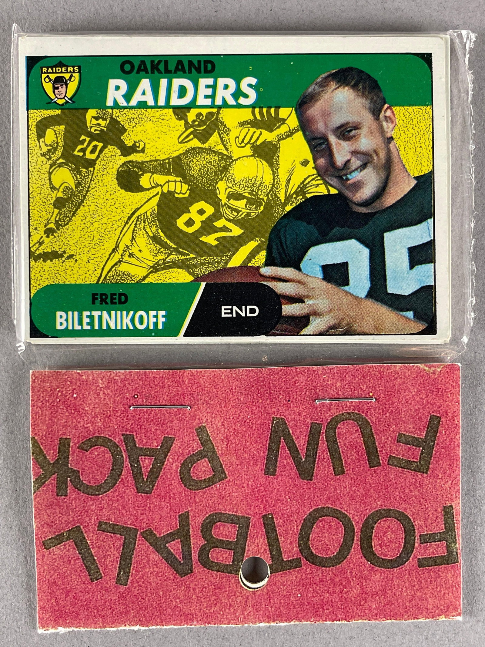1968 Topps Football West Corps Cello Fun Pack with Biletnikoff on Front: 10 cards per pack, West Corps. Was a repacking company in the 1970s