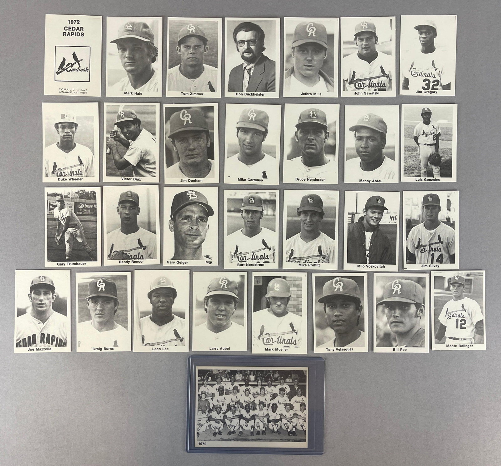 30 - Rare 1972 TCMA Cedar Rapids Cardinals Minor League High-Grade Team Set with Team Card (1 of 2)