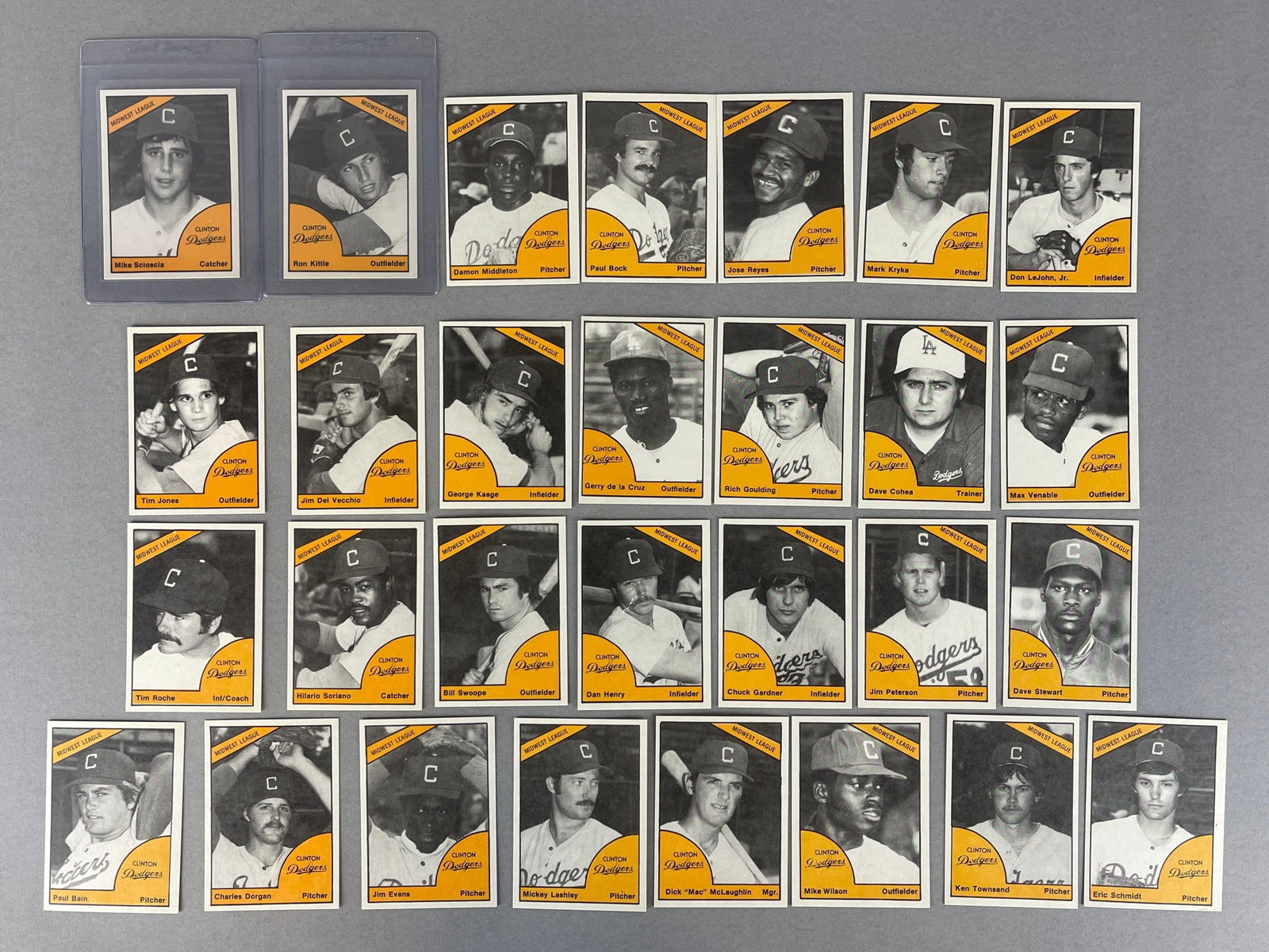 Rare 1977 TCMA Clinton Dodgers High-Grade Team Set of 29 with Ron Kittle and Mike Scioscia 1st Cards (1 of 2)