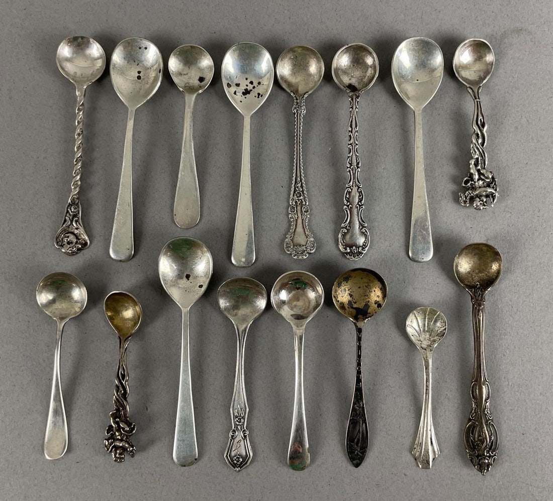 Group of Vintage Sterling Silver Salt Spoons (1 of 2)
