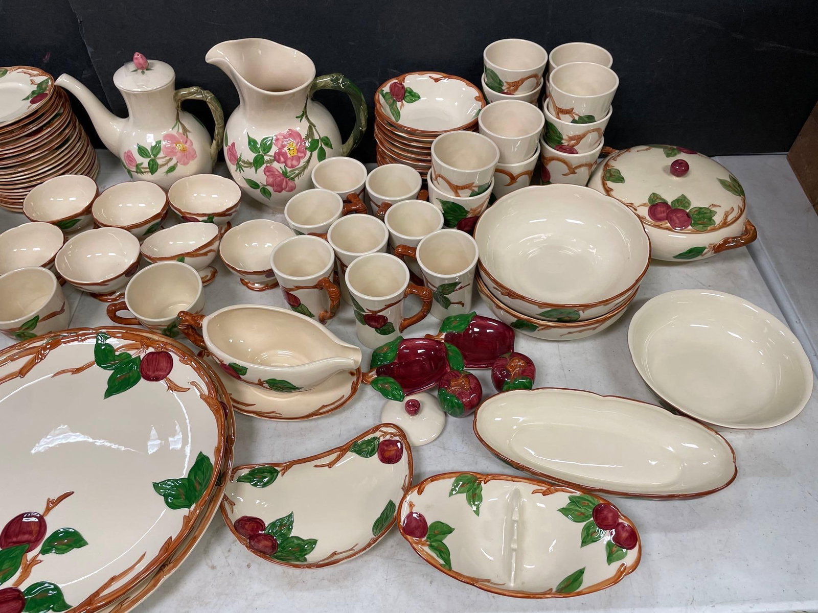 Vintage Franciscan Apple Earthenware Dinnerware Set - 3