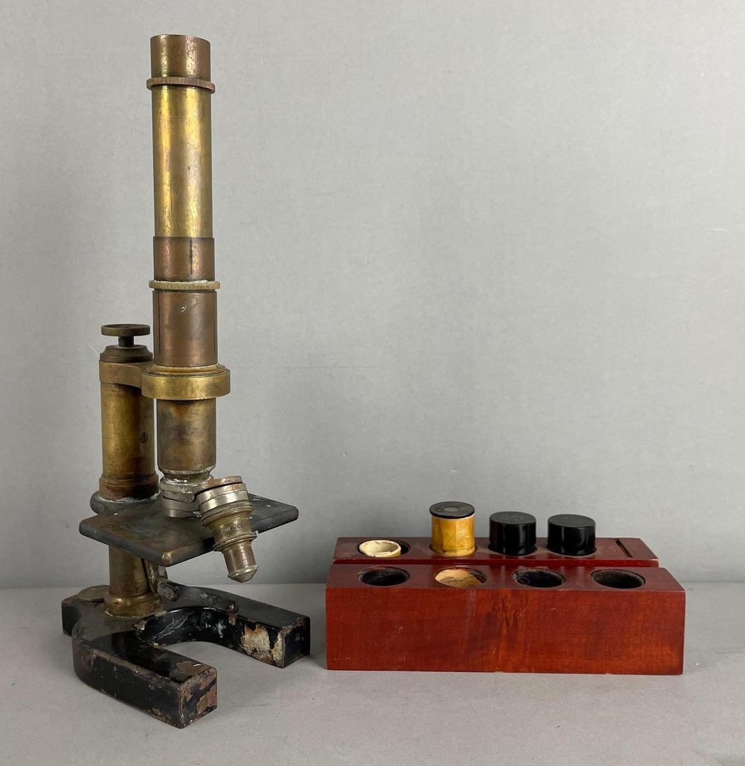 Antique Brass Bausch and Lomb Microscope (1 of 5)