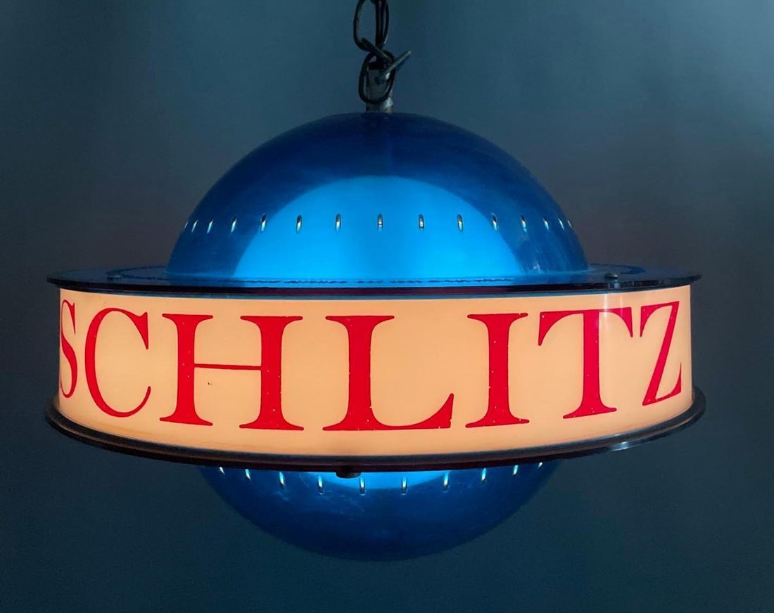 Vintage Schlitz Beer Saturn Light-Up Rotating Advertising Sign (1 of 4)