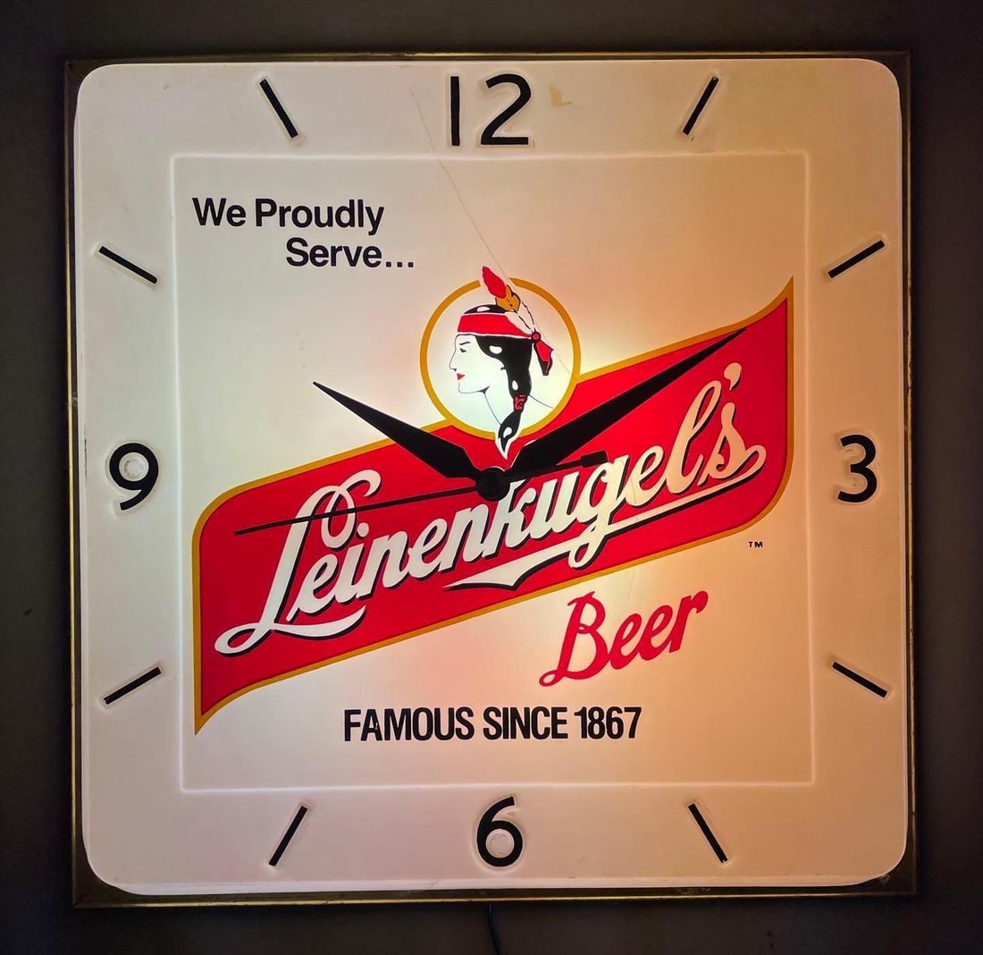 Vintage Leinenkugels Light-Up Advertising Clock: Working light, clock didn't work in test, measures 20 inches x 20 inches x 4 3/4 inches