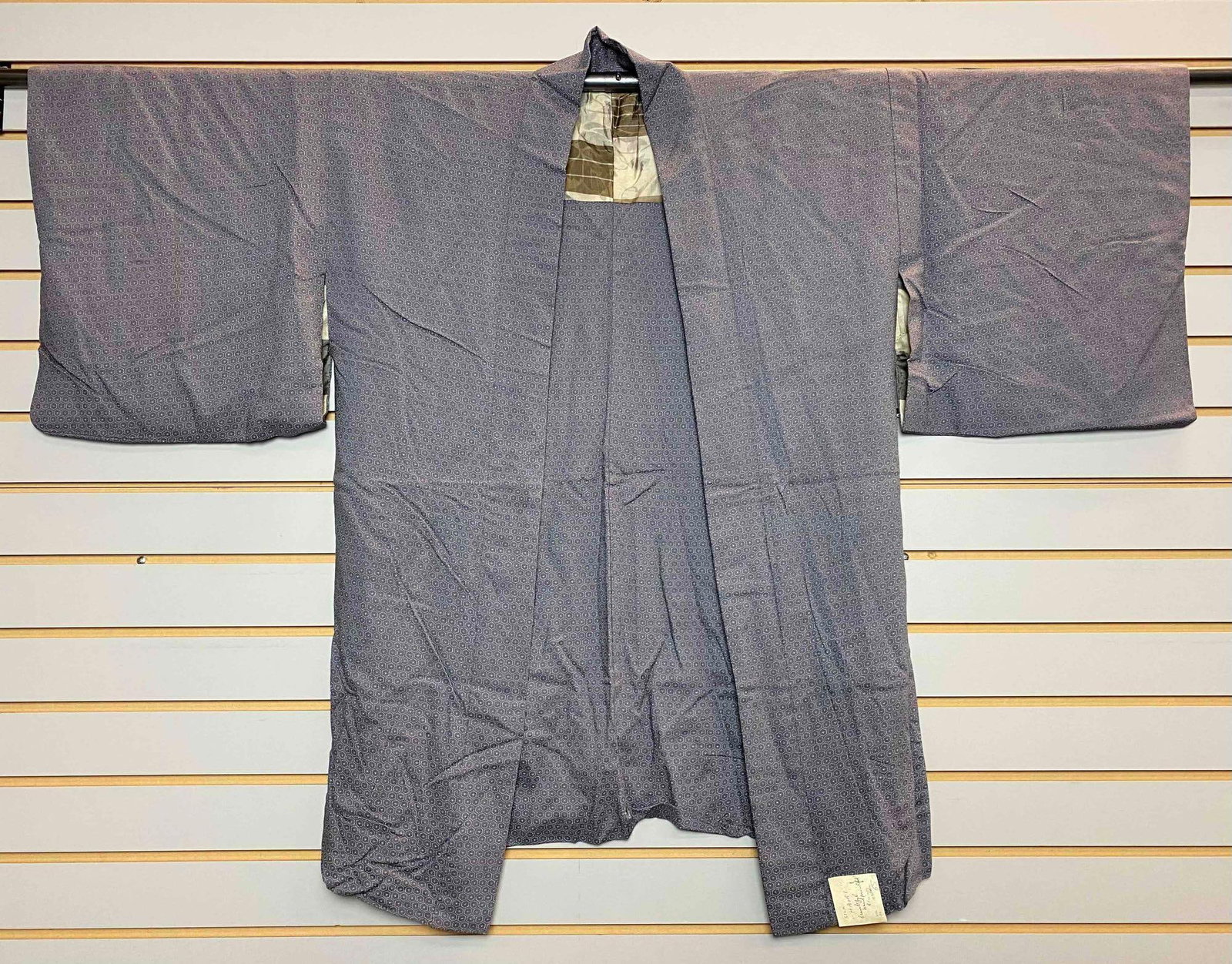 Grey Patterned Kimono: shoulder - 23 inches, collar to hem - 33 inches