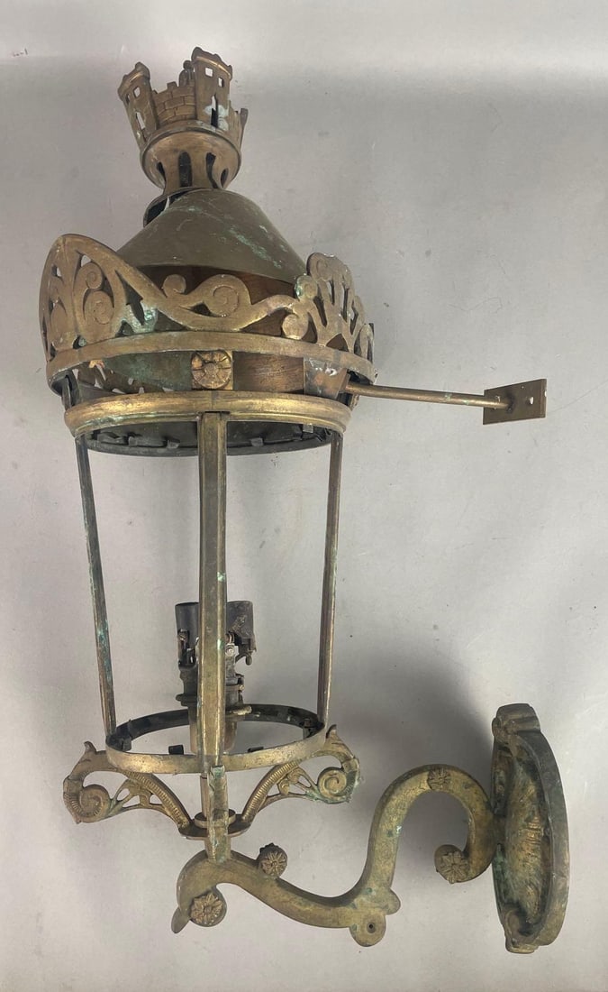 Antique Bronze Gothic Outdoor Wall Sconce: Church style crown , 2 lamp, measures 22 inches x 8 1/2 inches x 12 1/2 inches