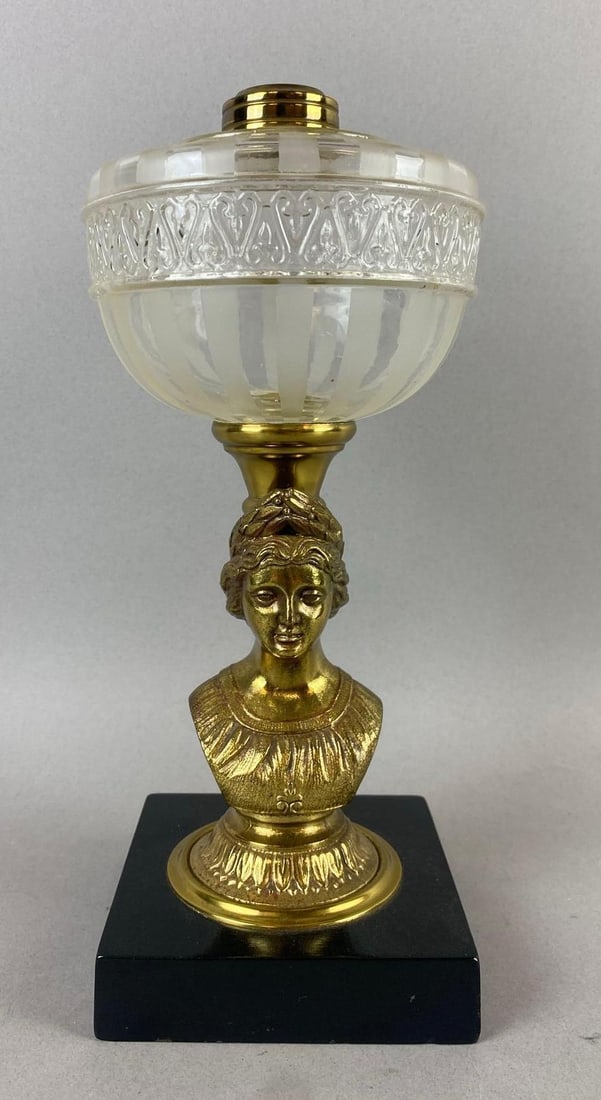 Antique 1880s Victorian Figural Lady Bust Oil Lamp: Measures 10 inches tall. Missing wick.