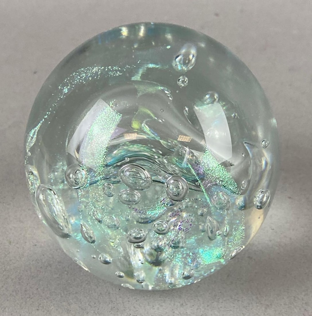 1998 Robert Eickholt Hand-Blown Dichroic Glass Paperweight: Measure 2 1/2 inches in diameter.