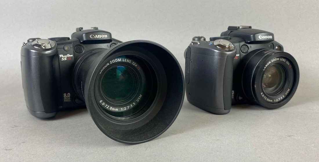 Group of 2 2007 Canon PowerShot S5 IS Digital Camera (1 of 3)