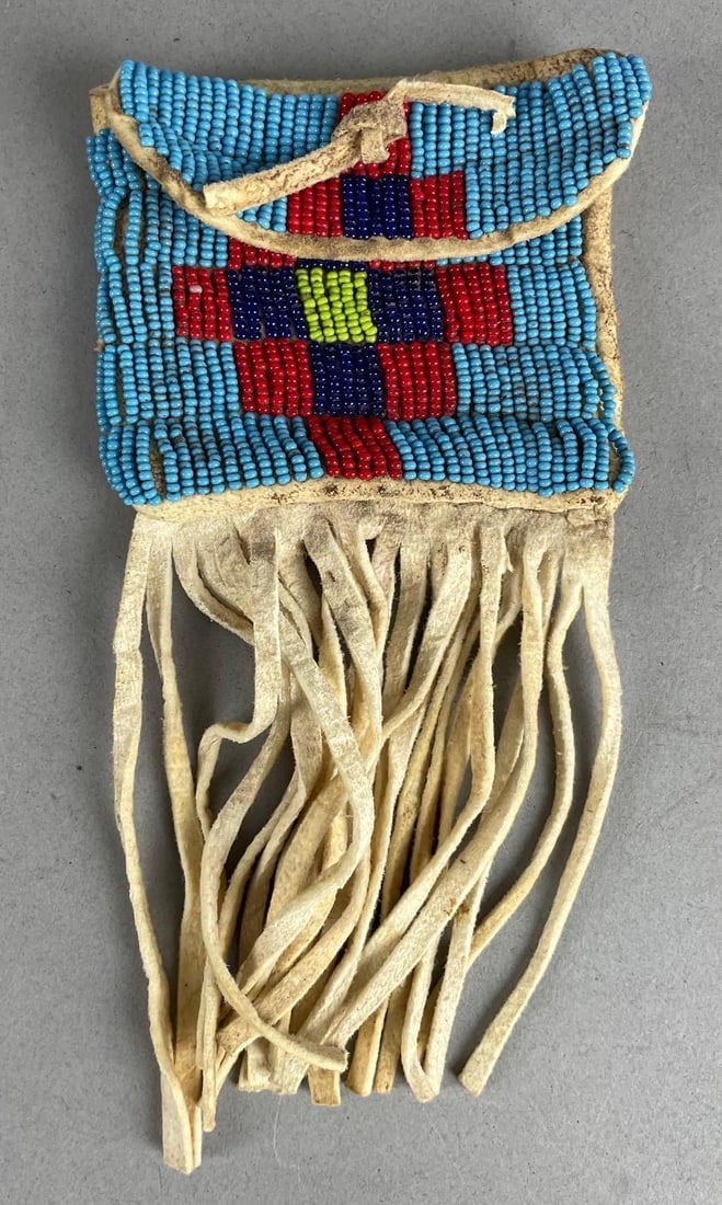 Native American Sioux Beaded Leather Pouch: Measures 6 1/2 inches x 3 inches