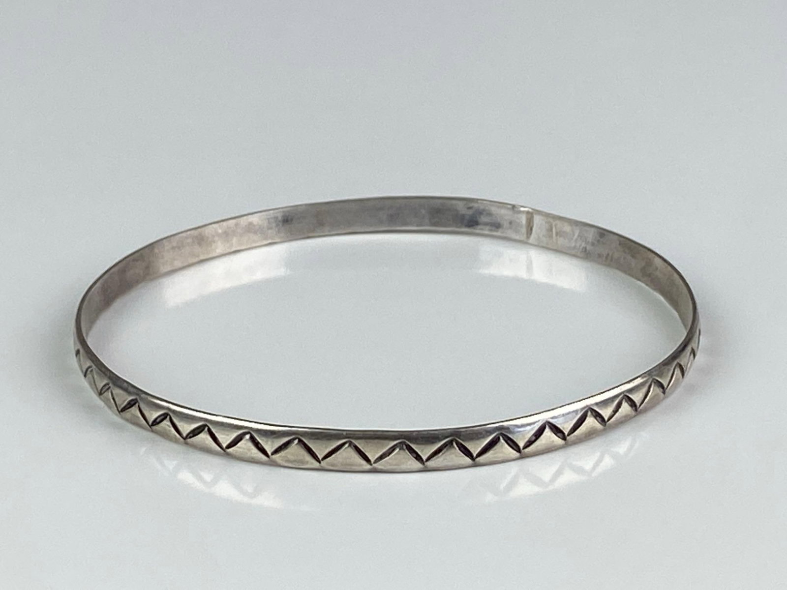 Mexican Sterling Silver Zig-Zag Bangle - 2