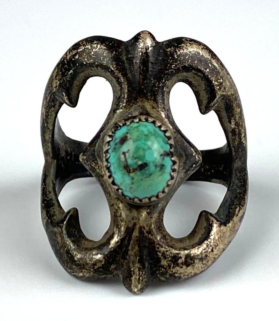 Sterling Silver Openwork Turquoise Ring: Size 8 1/2