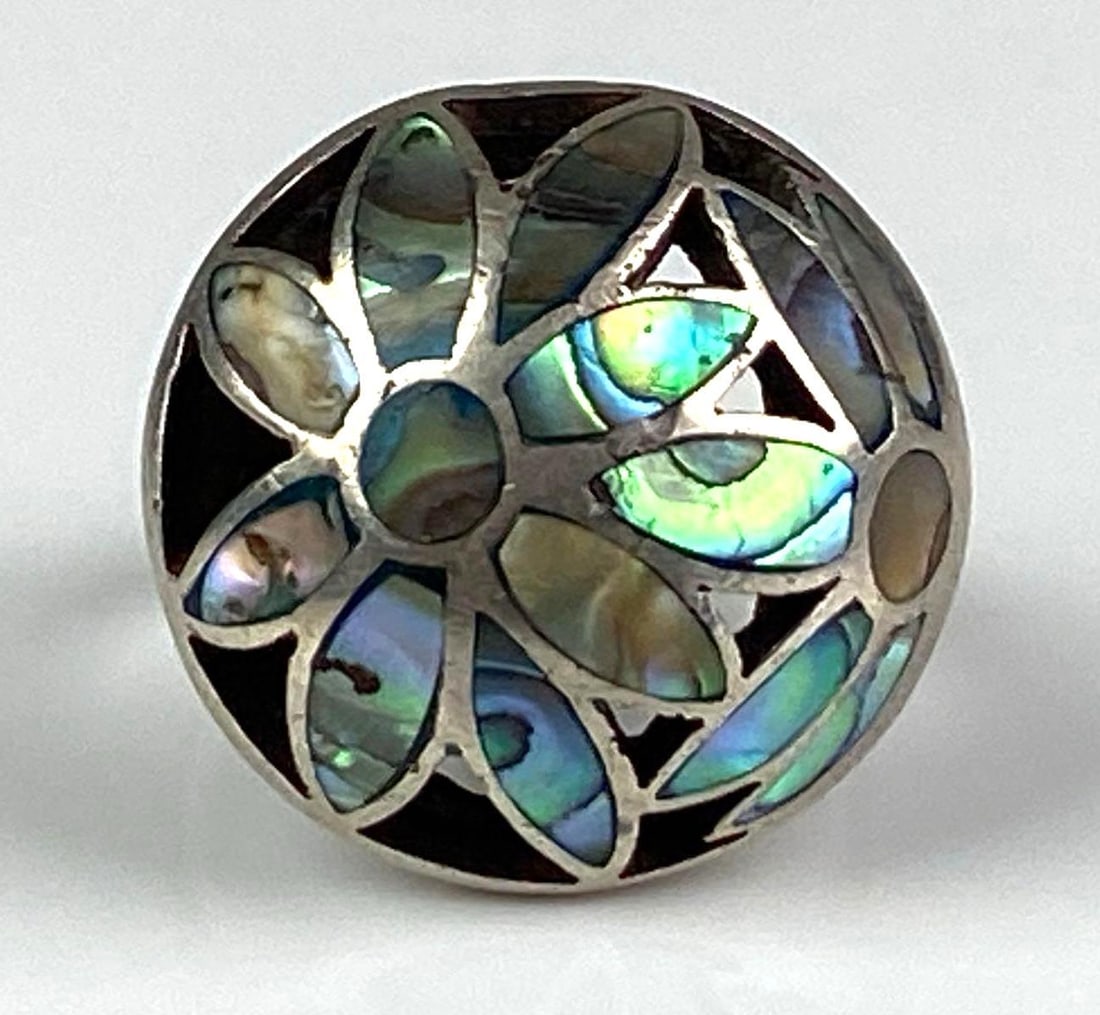 Sterling Silver MOP Floral Ring: Size 6