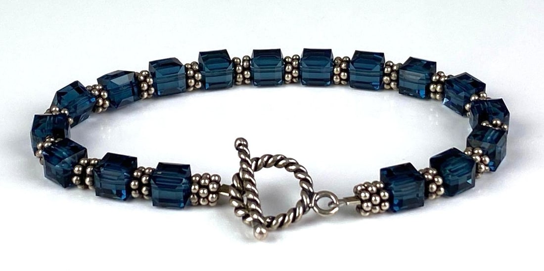 Sterling Silver Rhinestone Toggle Bracelet: Measures 7 inches in length