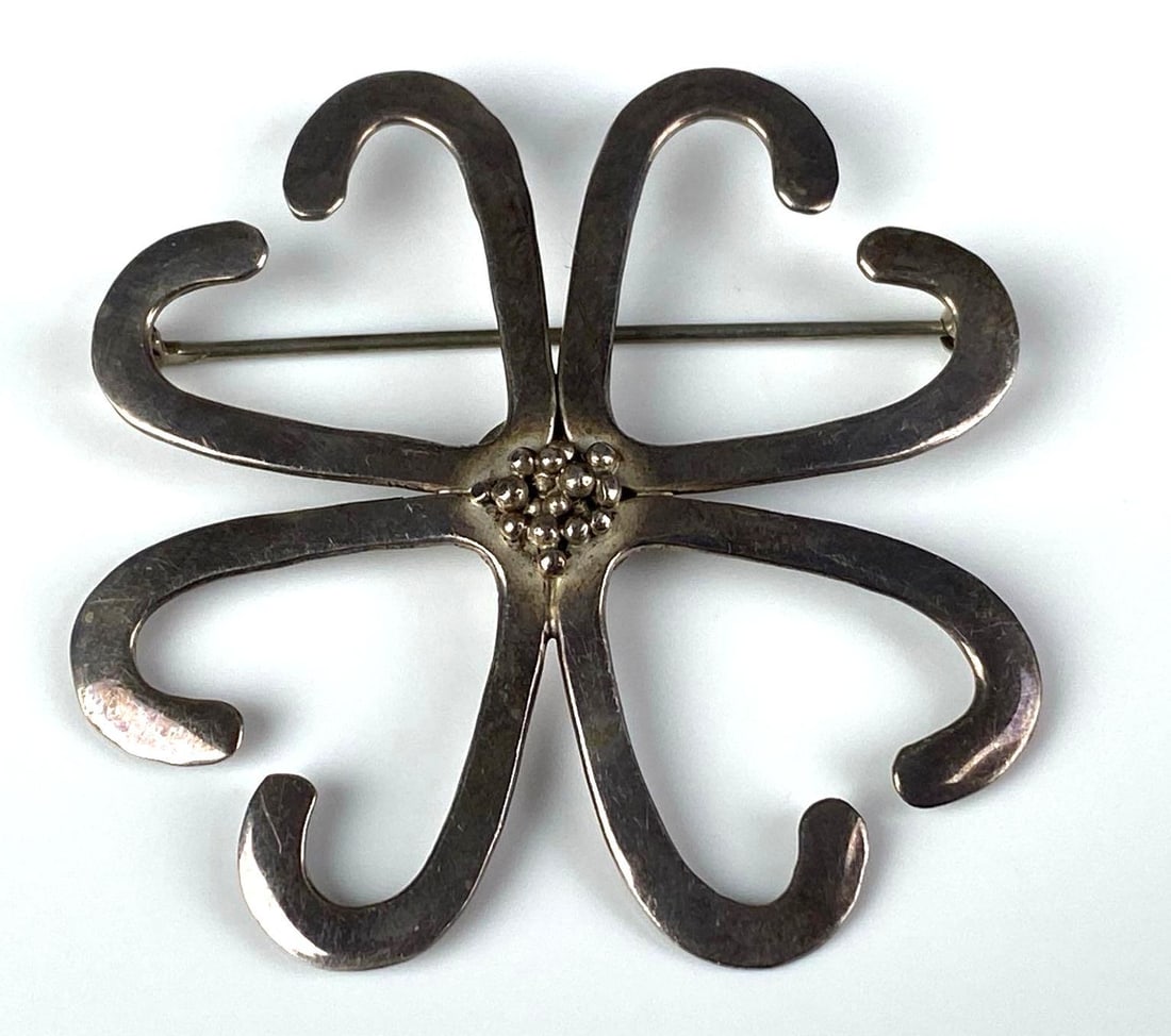 Sterling Silver 4 Petal Flower Brooch (1 of 2)