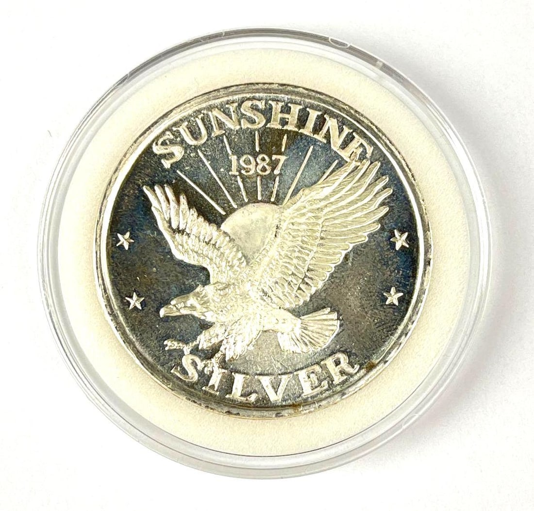 Sunshine Minting Eagle 1 oz .999 Fine Silver Round: Sunshine Minting Eagle 1 oz .999 Fine Silver Round