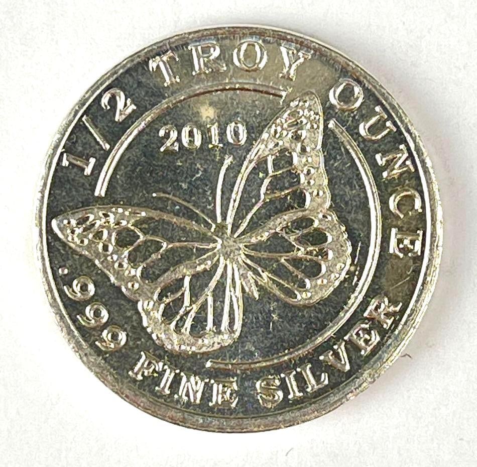 2010 Monarchs Precious Metals 1/2 oz .999 Fine Silver Round: 2010 Monarchs Precious Metals 1/2 oz .999 Fine Silver Round
