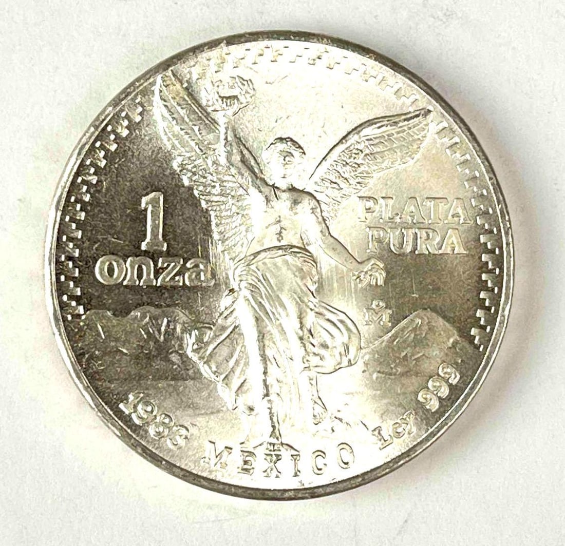 1983 Mexico Libertad 1 Onza 1 oz .999 Fine Silver Round (1 of 2)