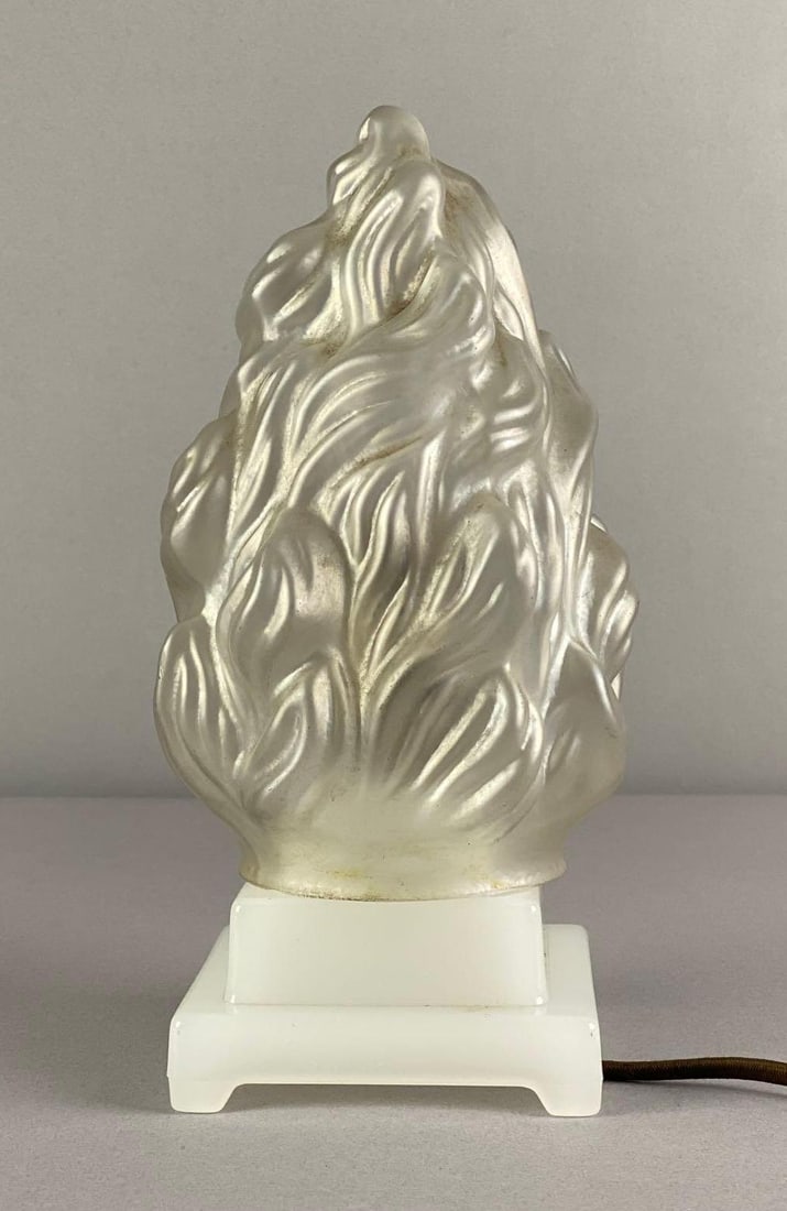 Vintage Glass Table Lamp with a Frosted Flame Art Glass Shade: In working condition, non original shade, fleabites along shade fitter, measures 9 1/2 inches H x 4 1/2 inches W x 4 1/2 inches D