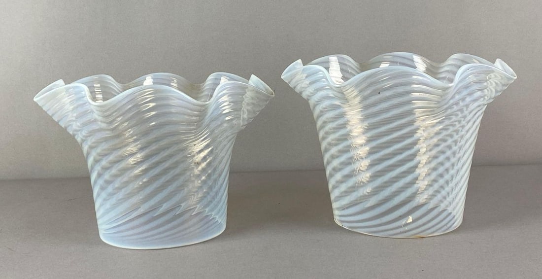 Group of 2 Opalescent Swirl Ruffled Rim Glass Lamp Shades: Largest measures 6 1/4 inches H x 9 inches W with a 5 inches fitter