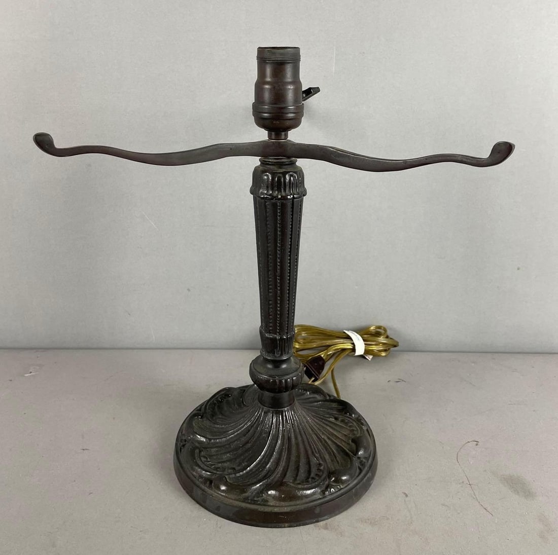 Art Nouveau Brass Table Lamp: Working condition, needs glass shade, measures 13 1/2 inches x 11 1/2 inches