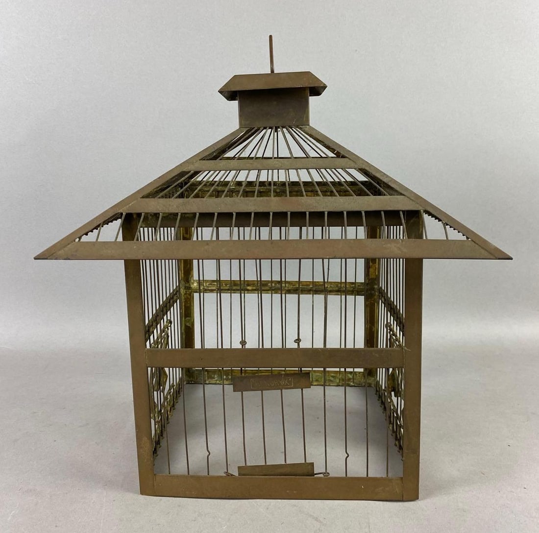 Antique 1920s Hendryx Pagoda Brass Bird Cage: Missing base. Measures H 14 x W 12 x L 12 inches.