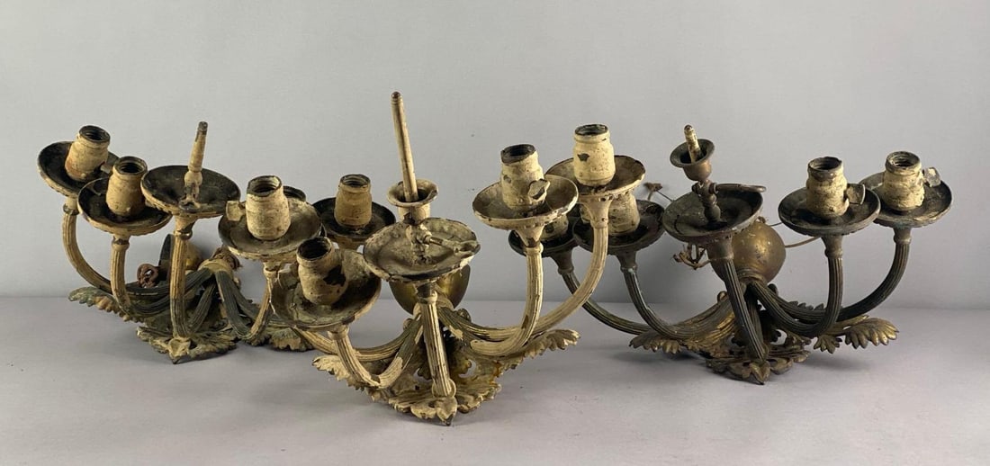 Group of 3 Antique Brass Floral 5 Arm Gas/Electric Wall Sconces: Untested, need cleaning, each measures 18 inches H x 19 inches W x 17 inches D
