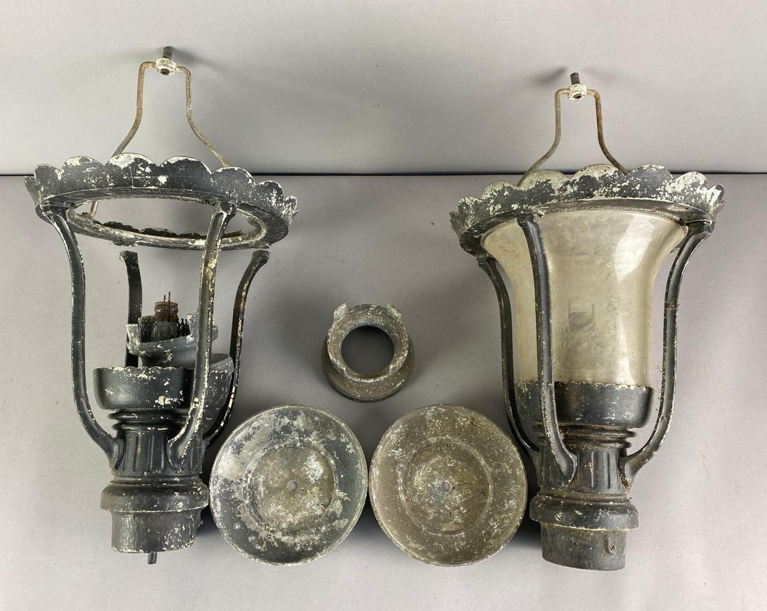 Group of 2 Antique Outdoor Oil Lamp Post Lights: One missing glass shade. Each measures 23 inches H x 13 inches W x 13 inches D