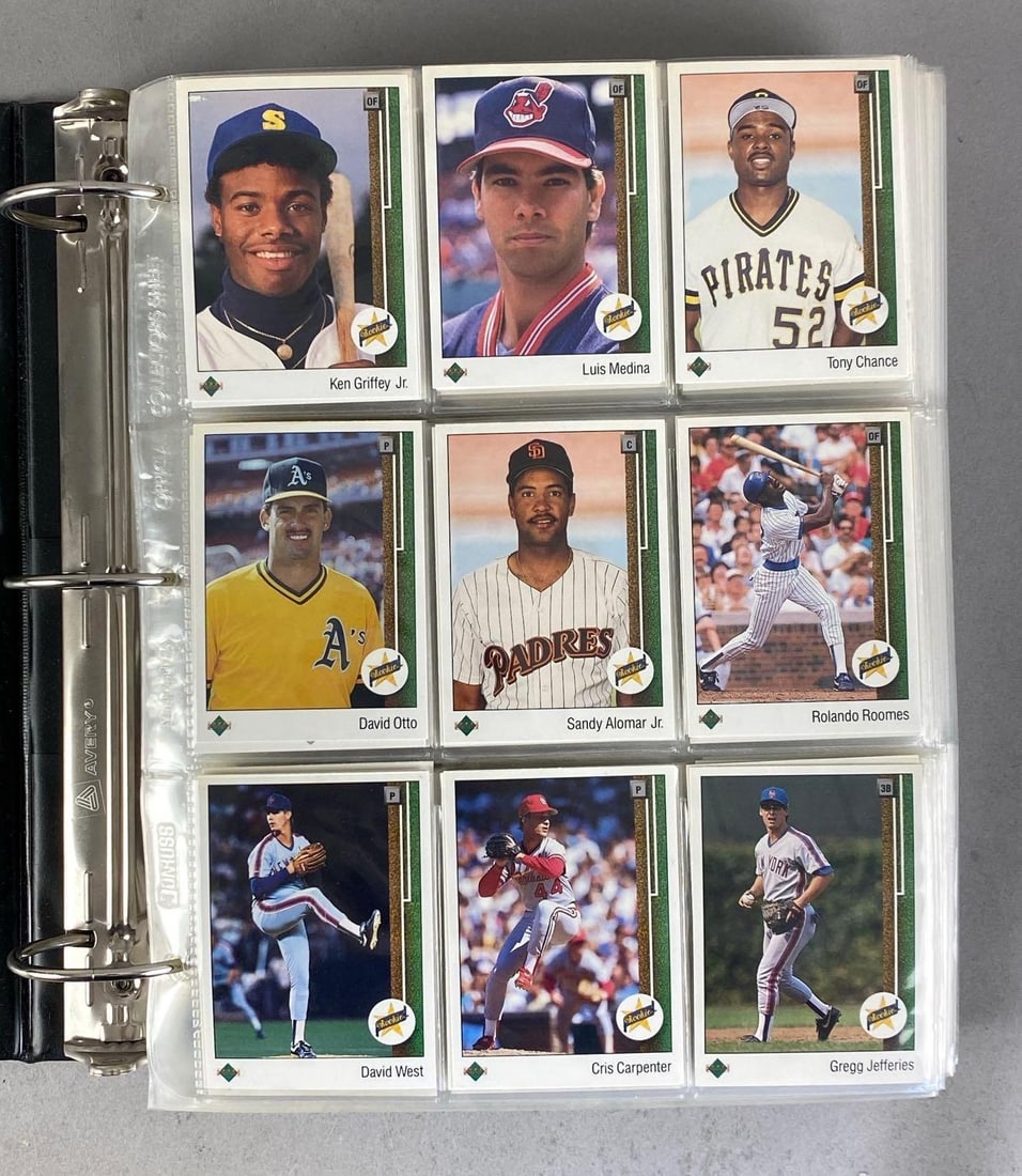 1989 Upper Deck Topps Baseball Trading Cards Complete Set: Album measures 12 inches H x 11 inches W