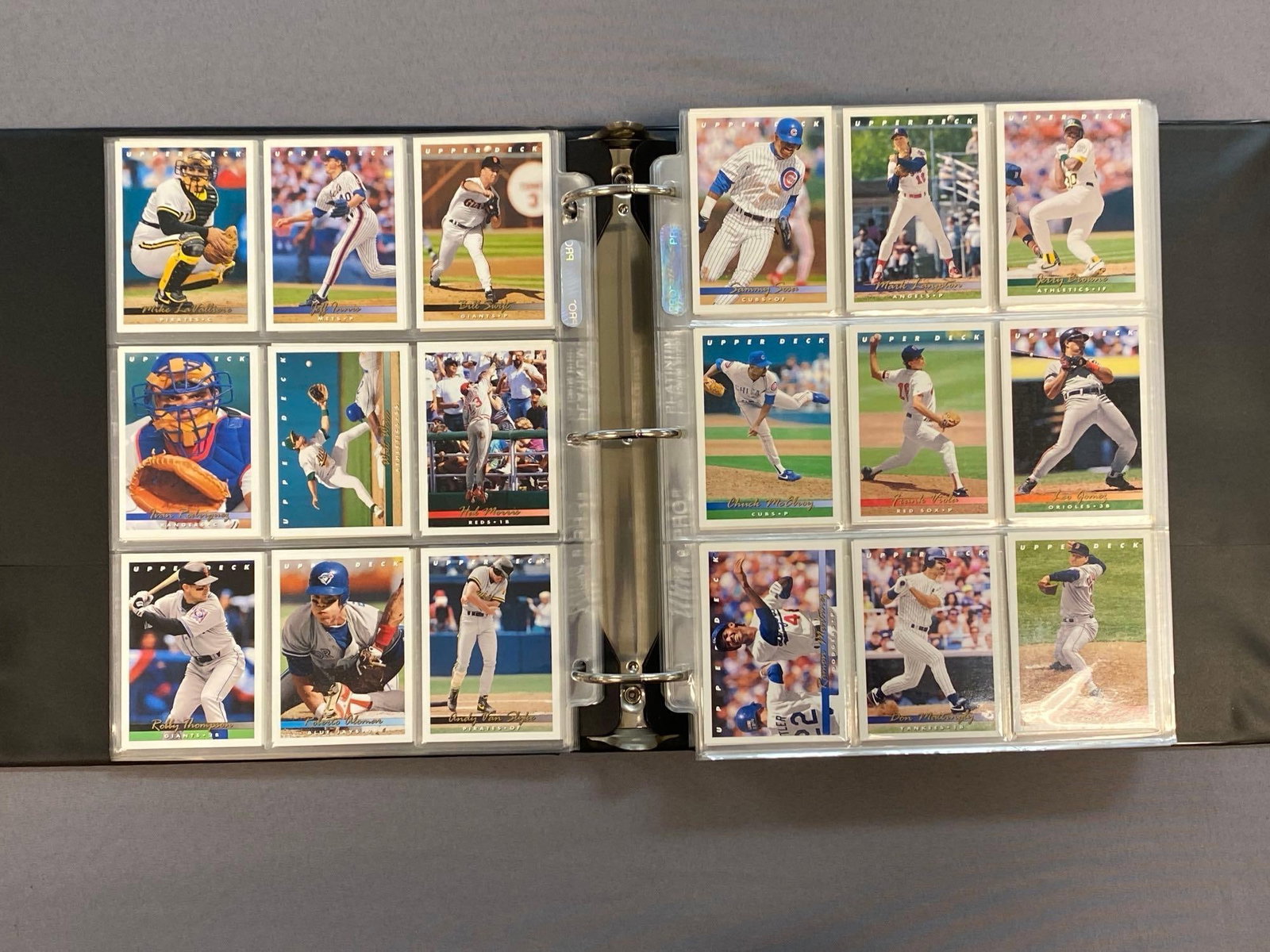 1993 Upper Deck Baseball Trading Cards Complete Set - 2