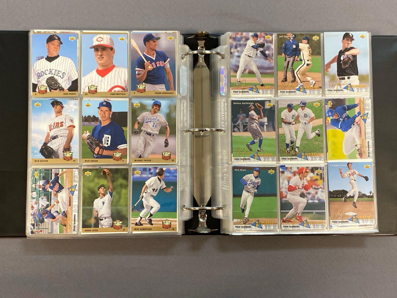 1993 Upper Deck Baseball Trading Cards Complete Set - 5