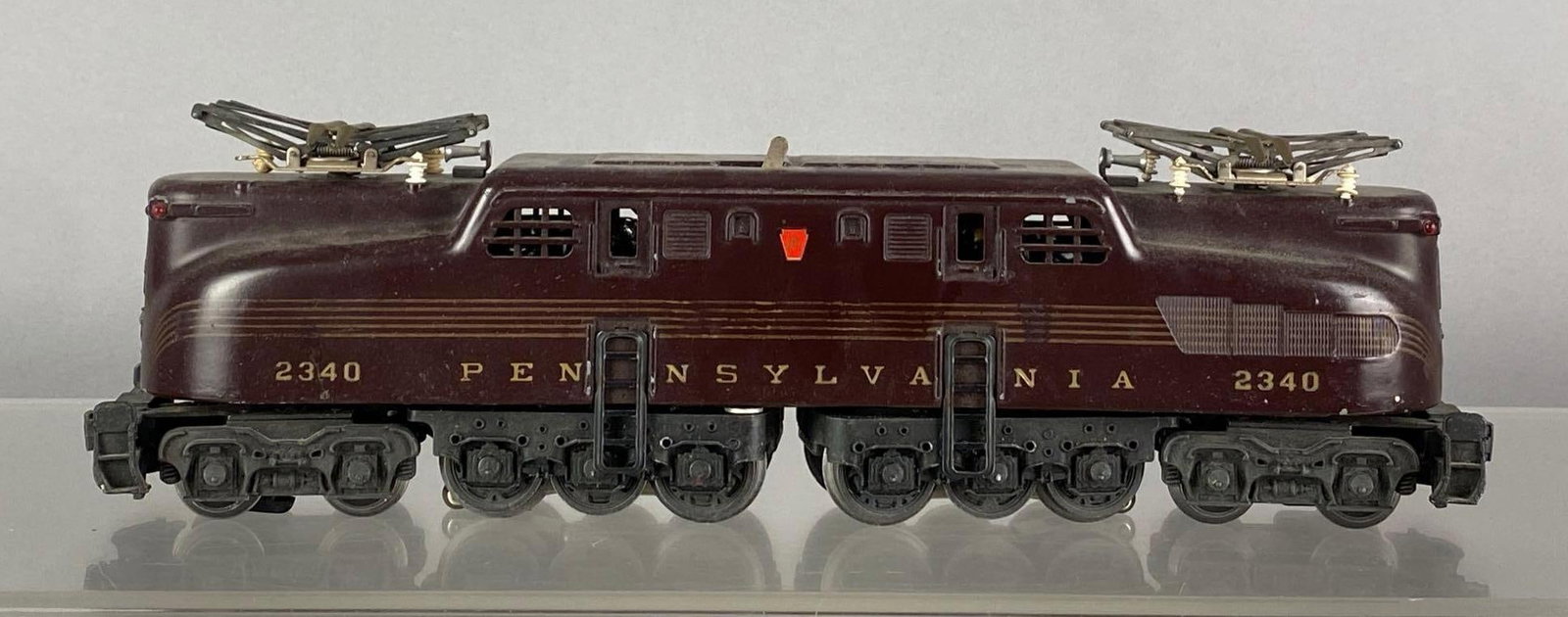 Lionel O Scale No. 2340 PRE GG-1 Electric Locomotive: Untested, Pennsylvania railroad, measures 14 inches in length