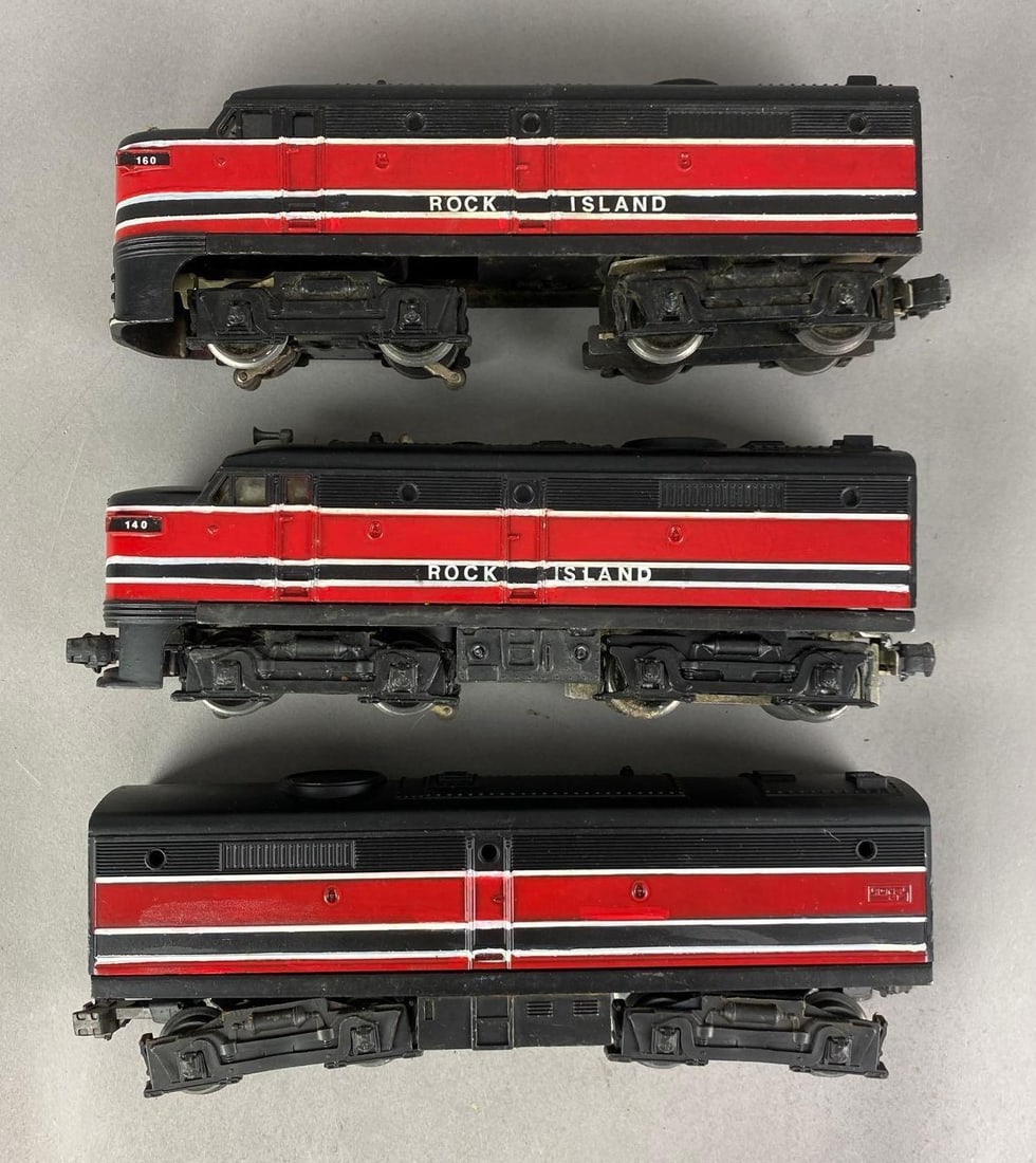Group of 3 Lionel O Scale Rock Island Locomotives and Tender: Untested, Includes 2 locomotives and tender, locomotives measure 11 inches in length