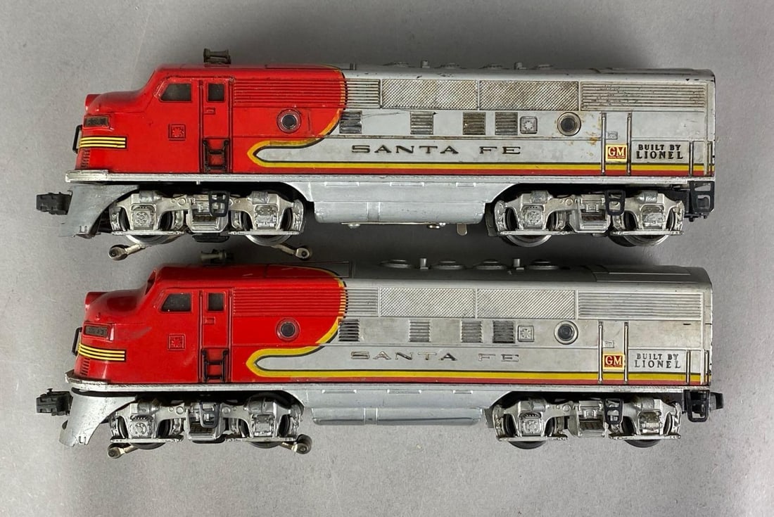 Group of 2 Lionel O Scale Santa Fe Diesel Locomotives: Untested, each measures 13 1/2 inches H