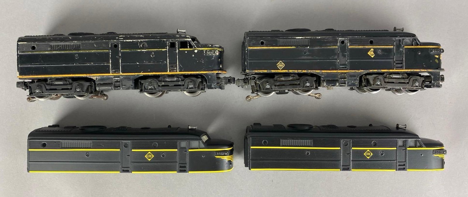 Group of 4 Lionel O Scale Erie Line Diesel Locomotives (1 of 2)