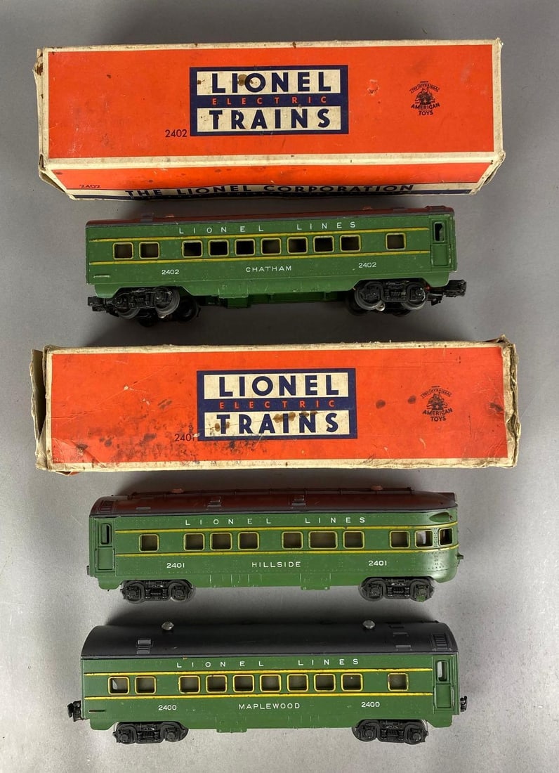 Group of 3 Lionel Lines O Scale Train Cars: Untested, 2 with original boxes, longest measures 12 inches L