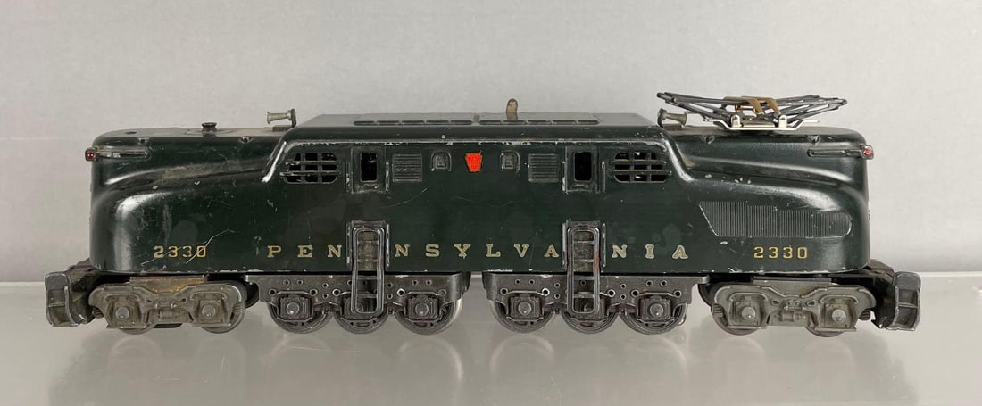 Lionel Postwar O Scale No. 2330 Pennsylvania GG-1 Locomotive: Untested, 14 inches long