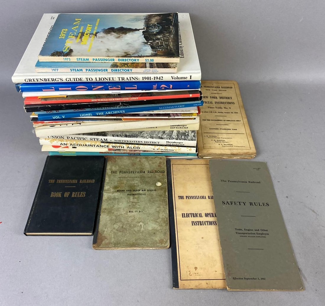 Group of Assorted Lionel Train Themed Books and More (1 of 3)